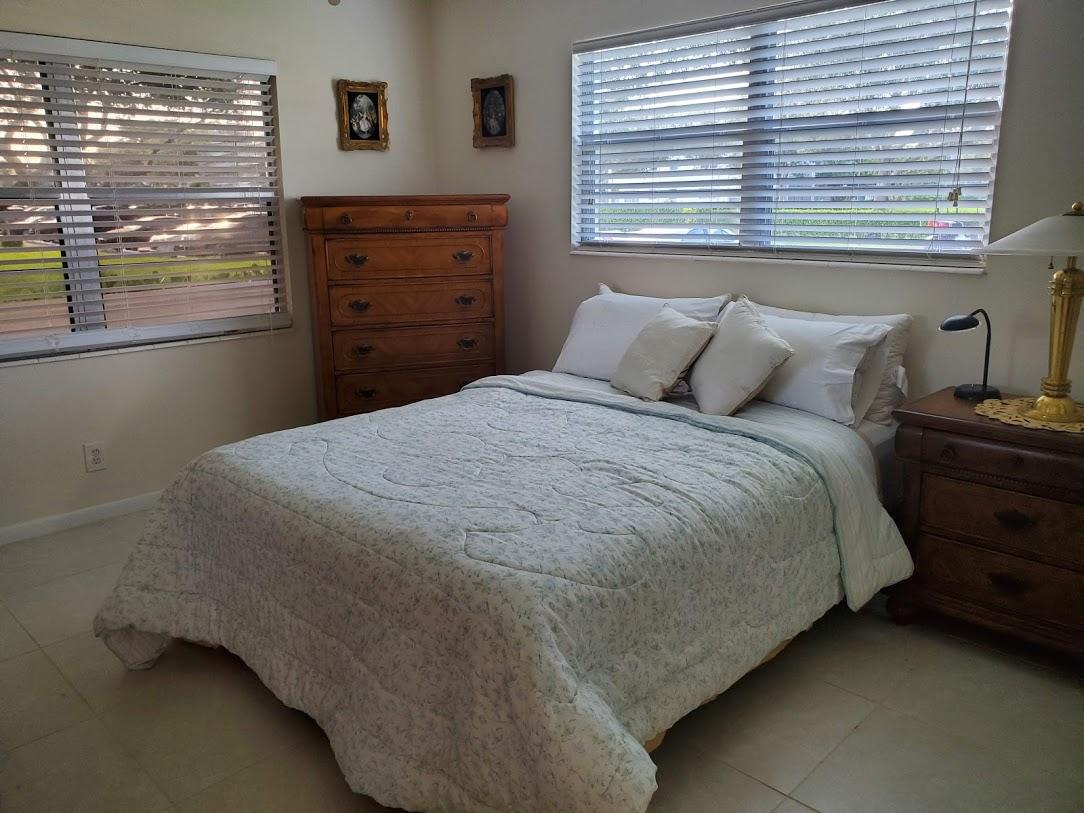 98 Mansfield Drive, Unit C Boca Raton, FL 33434 - Photo 10 of 17 MASTER BEDROOM