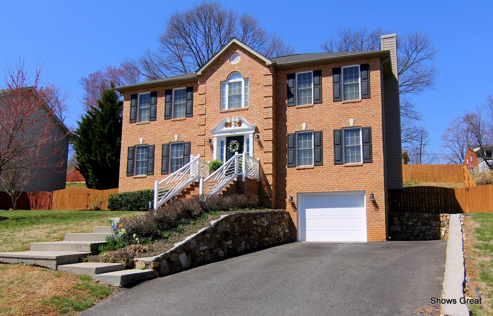 712 Ridgecrest Lane Roanoke, VA 24019 - Photo 2 of 30 IMG_2961