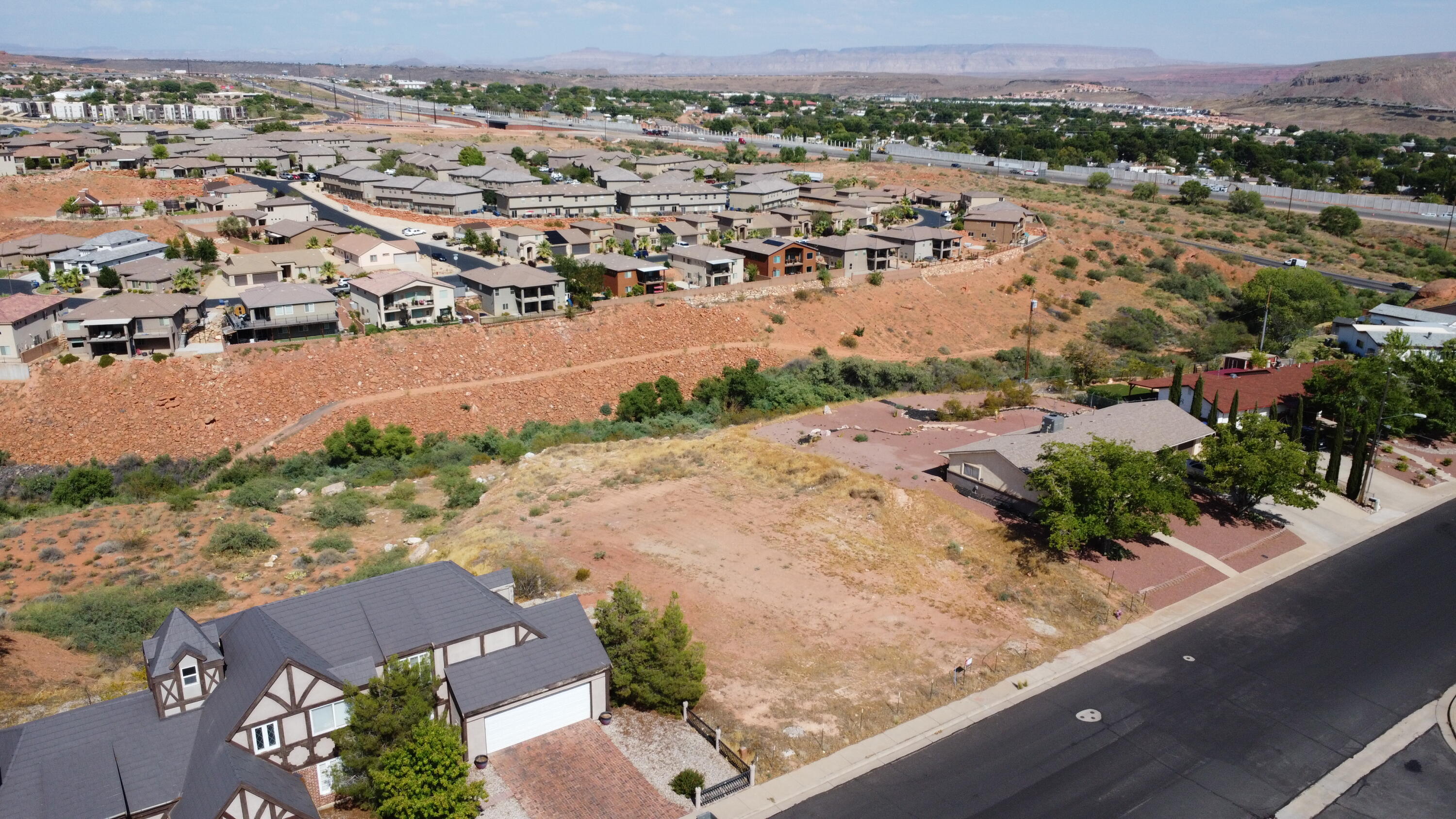 446 North Quail Rdg Circle Washington, UT 84780 - Photo 10 of 17 DJI_0024