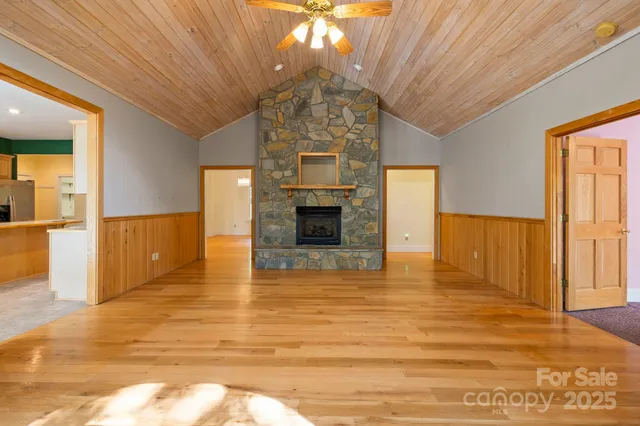 a view of a livingroom with a fireplace