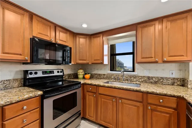 $6,500 | 4450 Florida A1A, Unit 404, Vero Beach, FL 32963