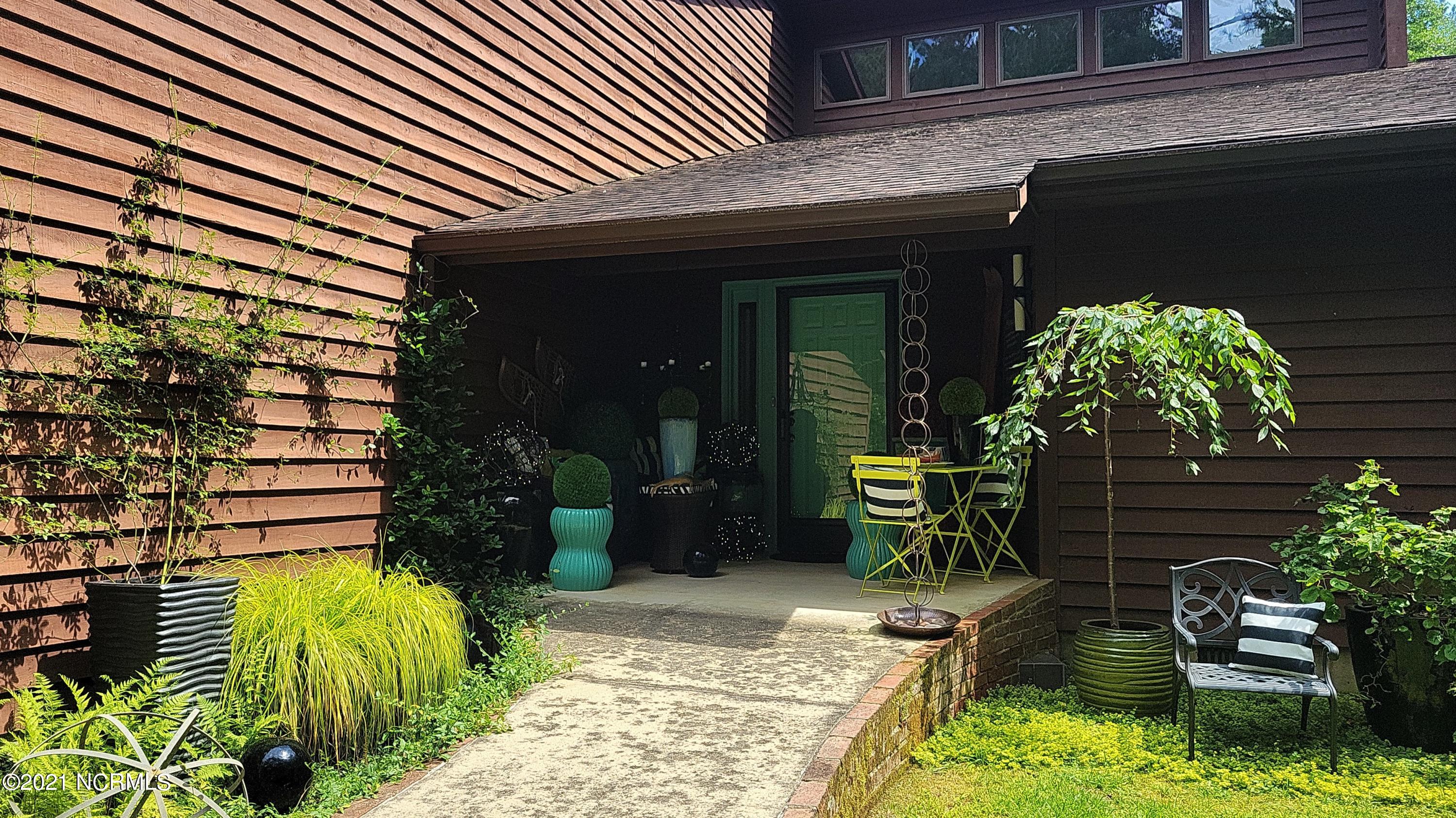 541 Indian Branch Road Rocky Mount, NC 27804 - Photo 9 of 42 Front Porch