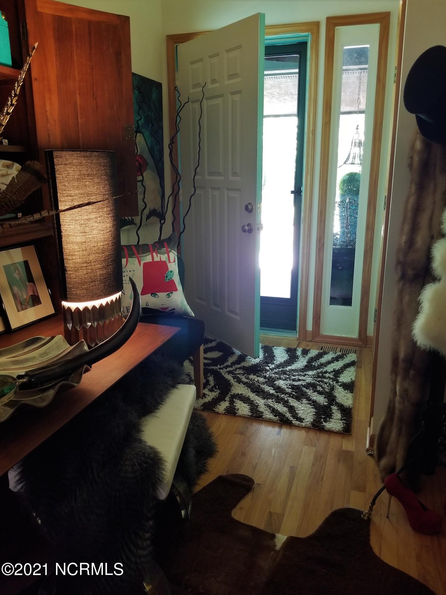 541 Indian Branch Road Rocky Mount, NC 27804 - Photo 10 of 42 Foyer