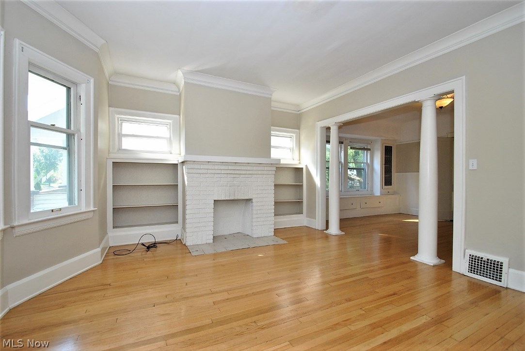 2554 Kendall Road Cleveland, OH 44120 - Photo 3 of 34 Gallery Image 3