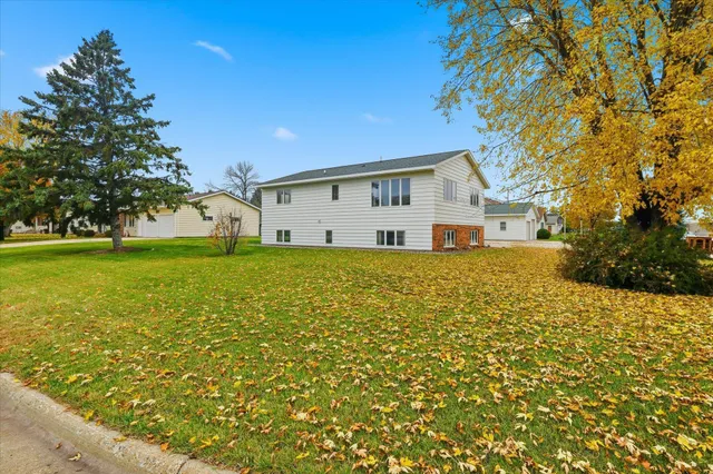 $310,000 | 129 Meadowlark Lane, Melrose, MN 56352