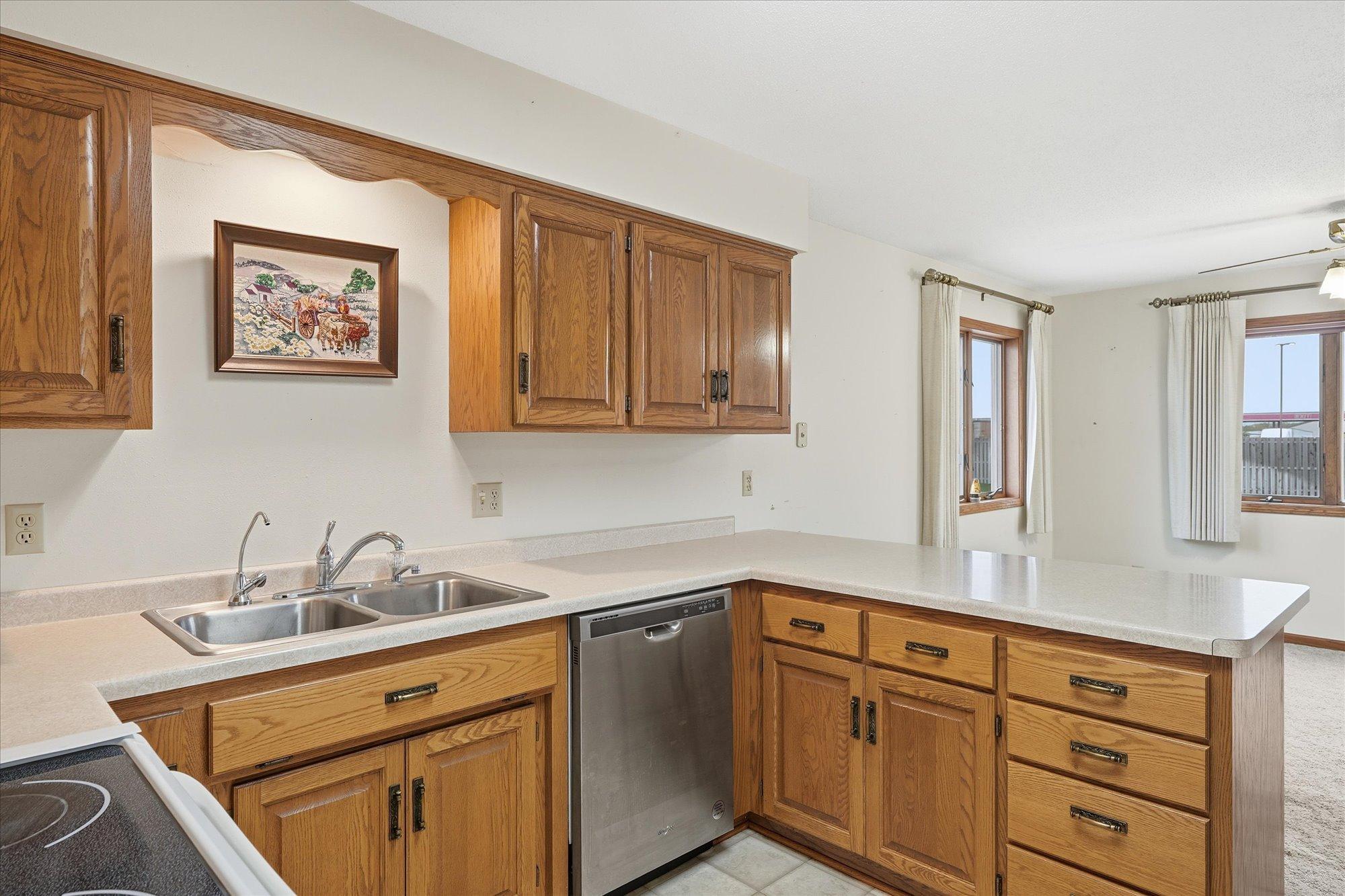 129 Meadowlark Lane Melrose, MN 56352 - Photo 9 of 32