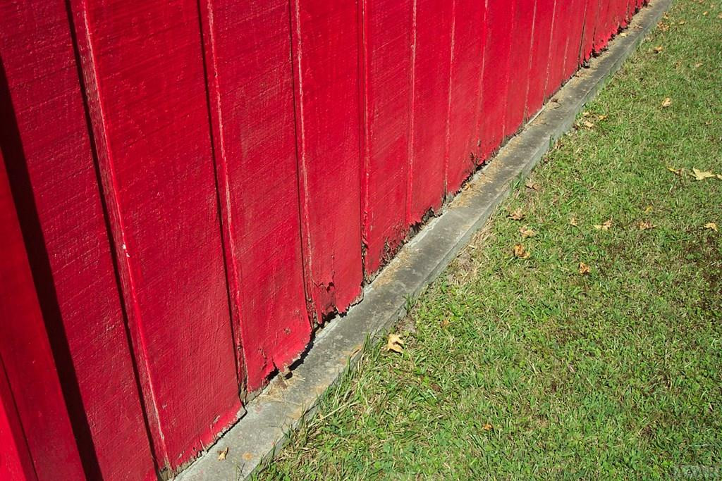 2422 Governors Road Windsor, NC 27983 - Photo 34 of 38 BARN SIDING