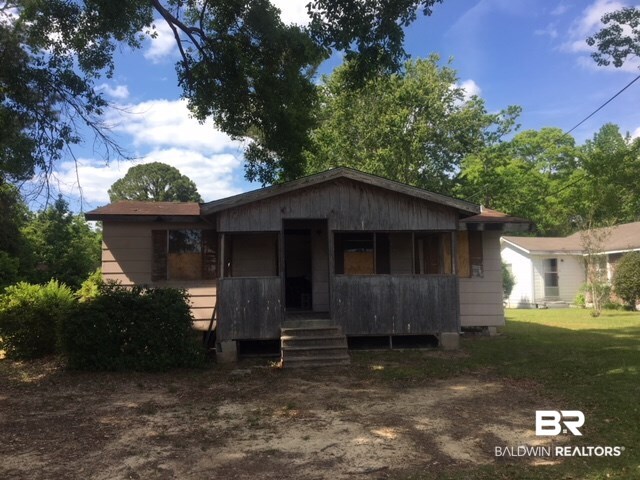 605 Jenkins Street Brewton, AL 36426 - Photo 1 of 1