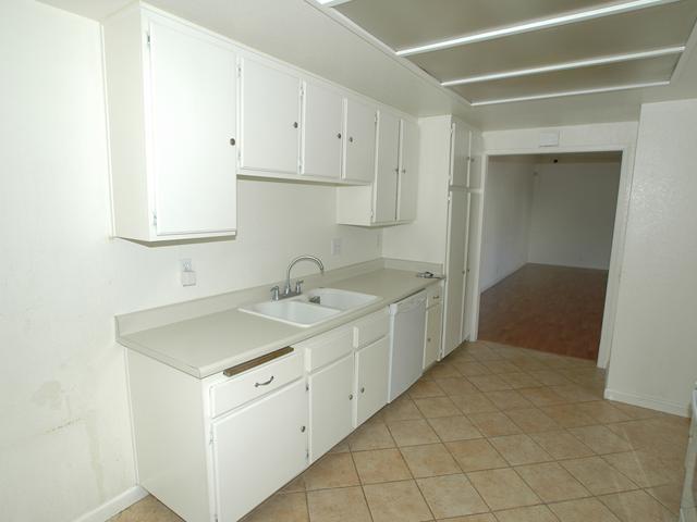 2920 Highlands Way Spring Valley, CA 91977 - Photo 10 of 25 Gallery Image 10