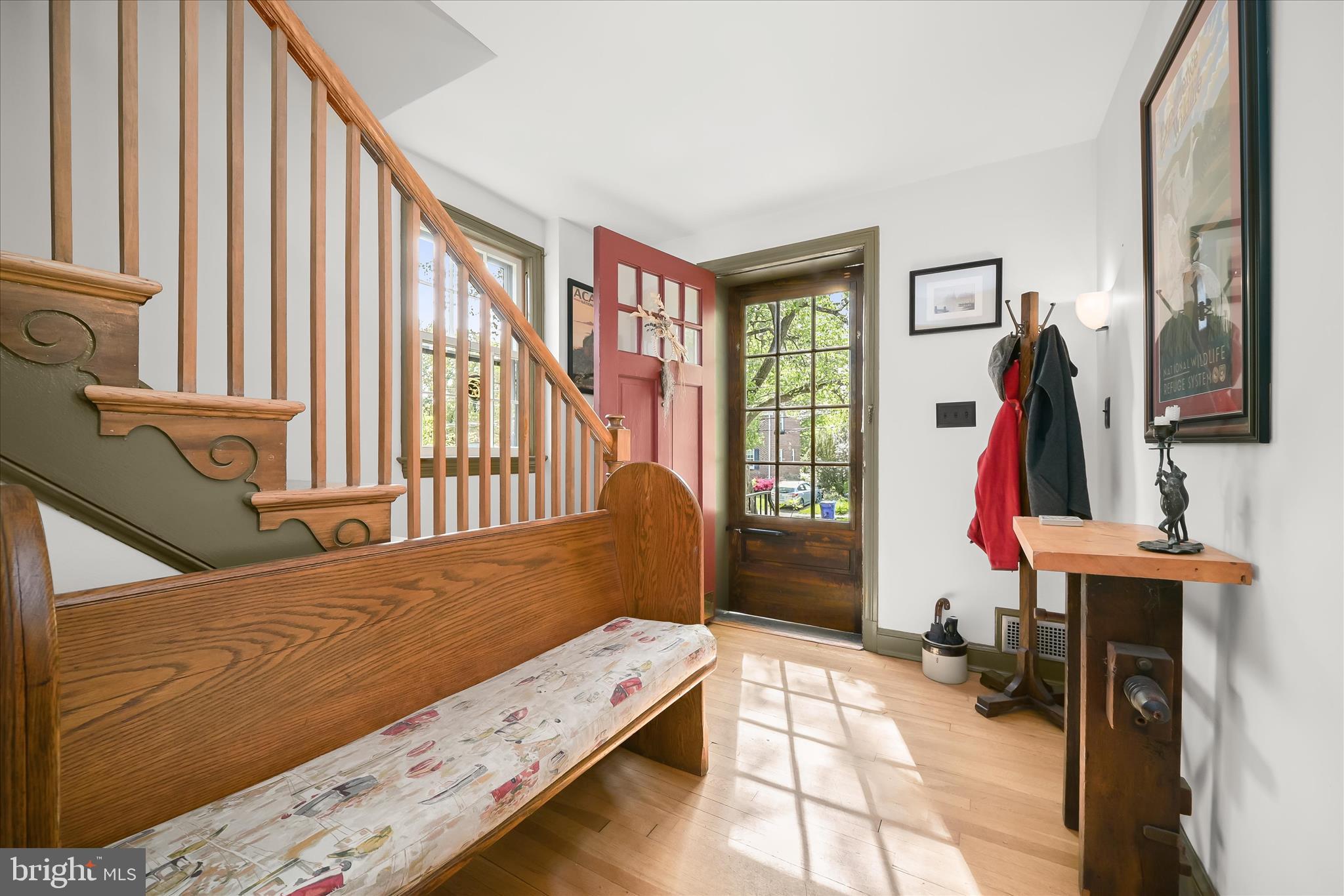 4014 Tennyson Road University Park, MD 20782 - Photo 4 of 52 Foyer