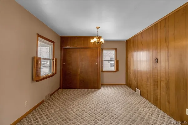 $199,000 | 275 Mapleview Drive, Tonawanda, NY 14150