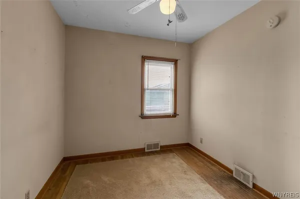 $199,000 | 275 Mapleview Drive, Tonawanda, NY 14150