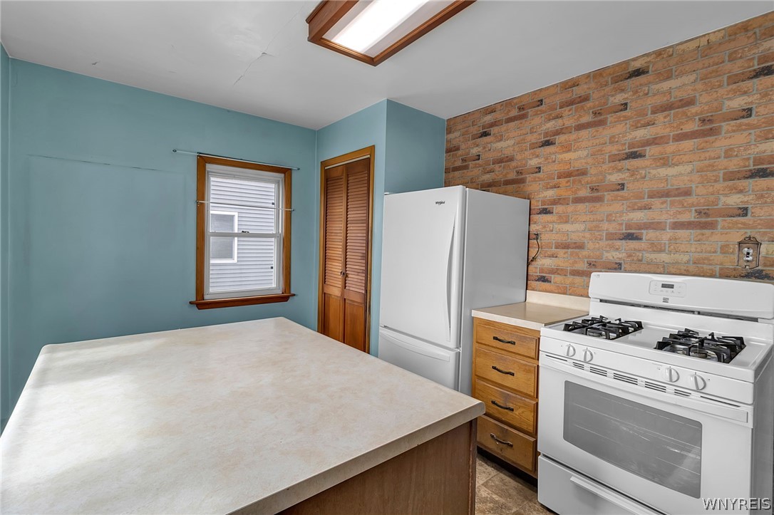 275 Mapleview Drive Tonawanda, NY 14150 - Photo 23 of 47