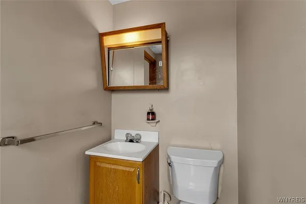 $199,000 | 275 Mapleview Drive, Tonawanda, NY 14150