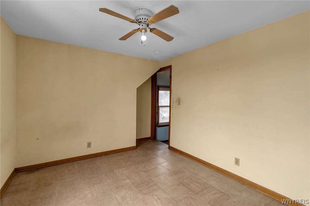 275 Mapleview Drive Tonawanda, NY 14150 - Photo 38 of 47