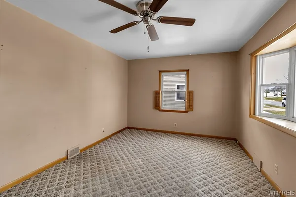 $199,000 | 275 Mapleview Drive, Tonawanda, NY 14150