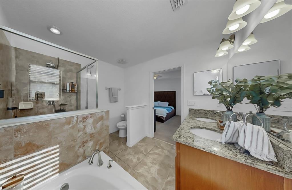 10012 Newminster Loop Ruskin, FL 33573 - Photo 32 of 59