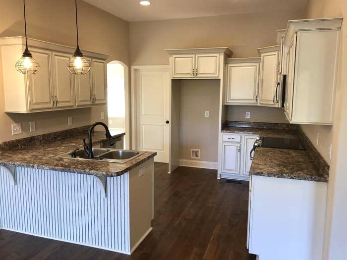 3316 Anderson Road, Unit B Antioch, TN 37013 - Photo 3 of 11 Gallery Image 3