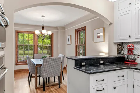 $725,000 | 1843 West Highland Parkway, St. Paul, MN 55116