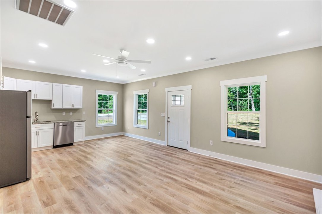 1107 Williams Road Anderson, SC 29625 - Photo 4 of 10