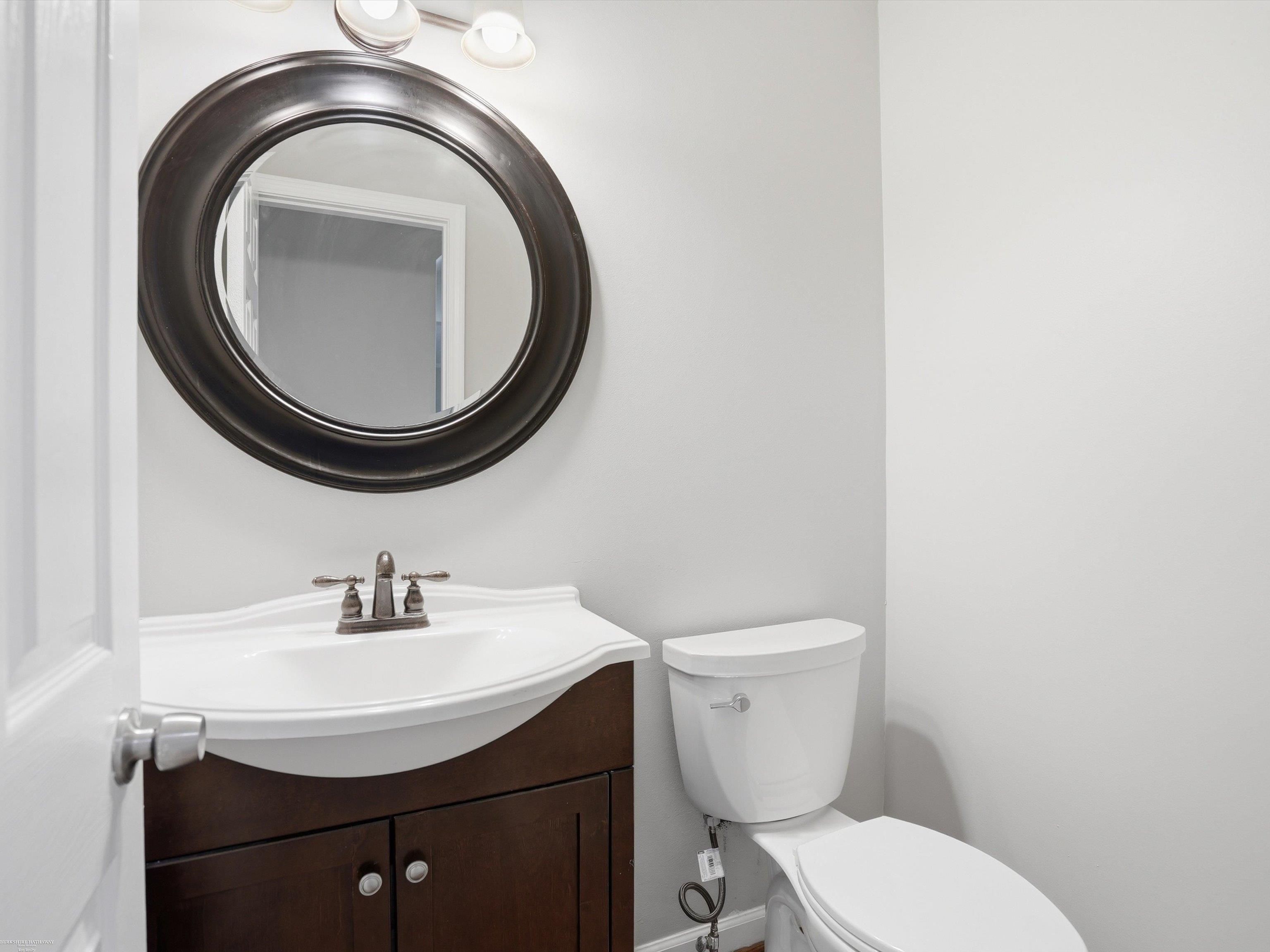 1405 Shaker Street Troy, MI 48083 - Photo 15 of 51 50205374-952a283a-97bf-448b-80fa-5991179c457f.JPG