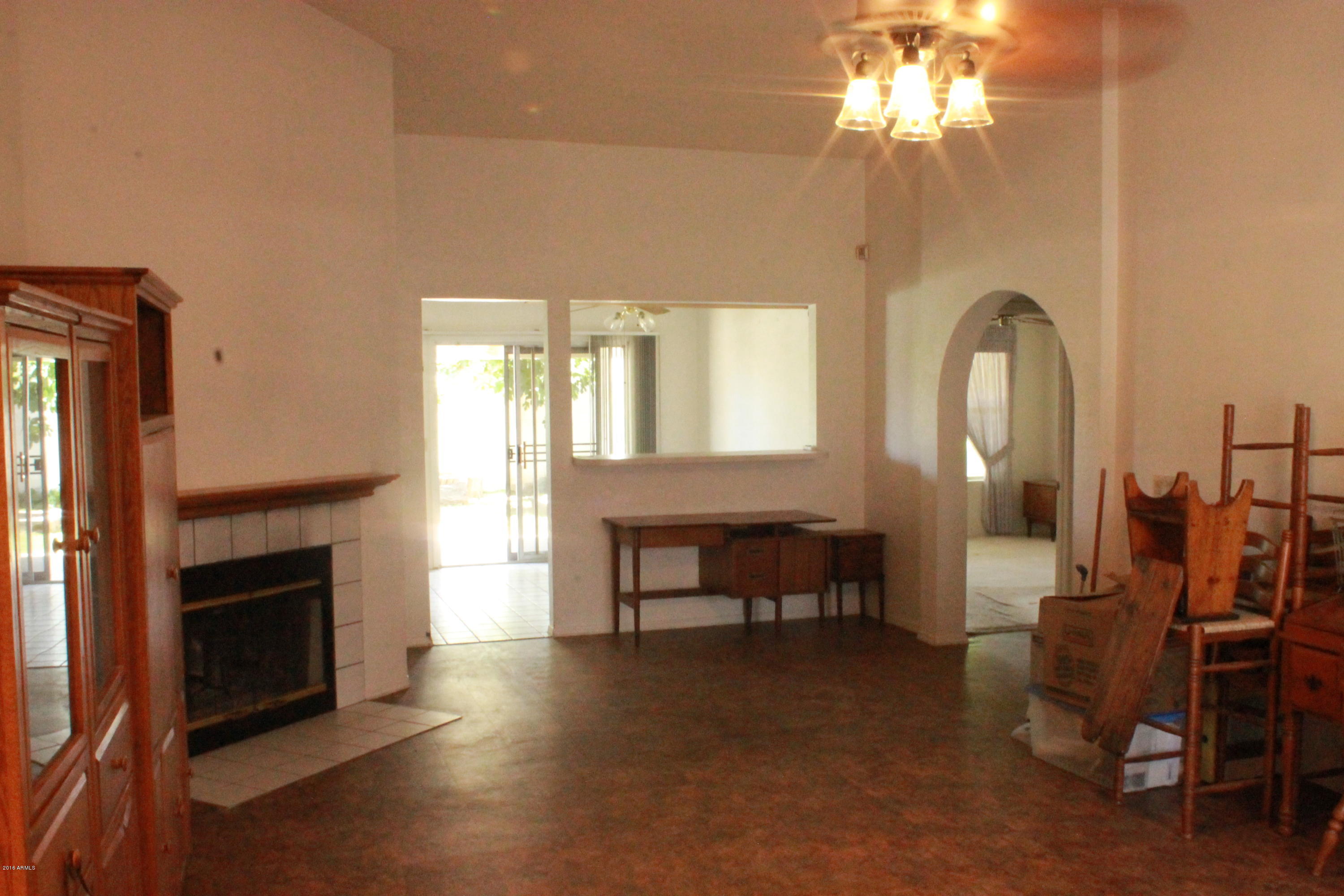 4525 East Frye Road Phoenix, AZ 85048 - Photo 2 of 20 IMG_9736