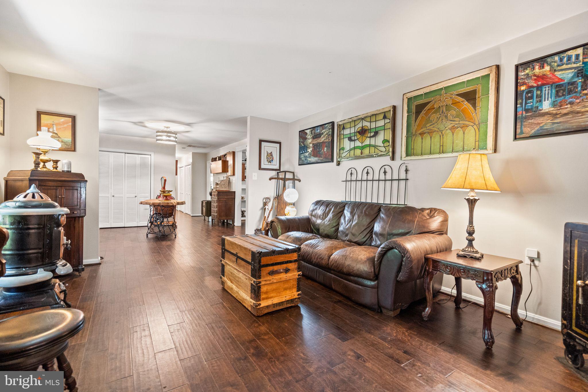 7281 Forrest Road Warrenton, VA 20187 - Photo 34 of 78 Gallery Image 34