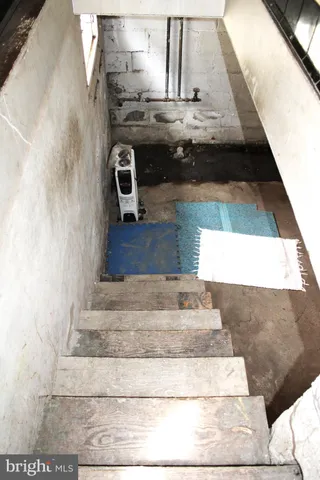 $142,500 | 22 Massachusetts Avenue, Cumberland, MD 21502