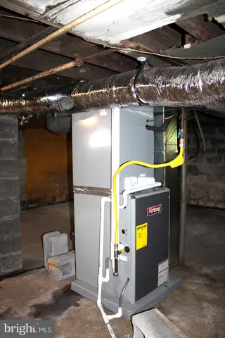 $142,500 | 22 Massachusetts Avenue, Cumberland, MD 21502