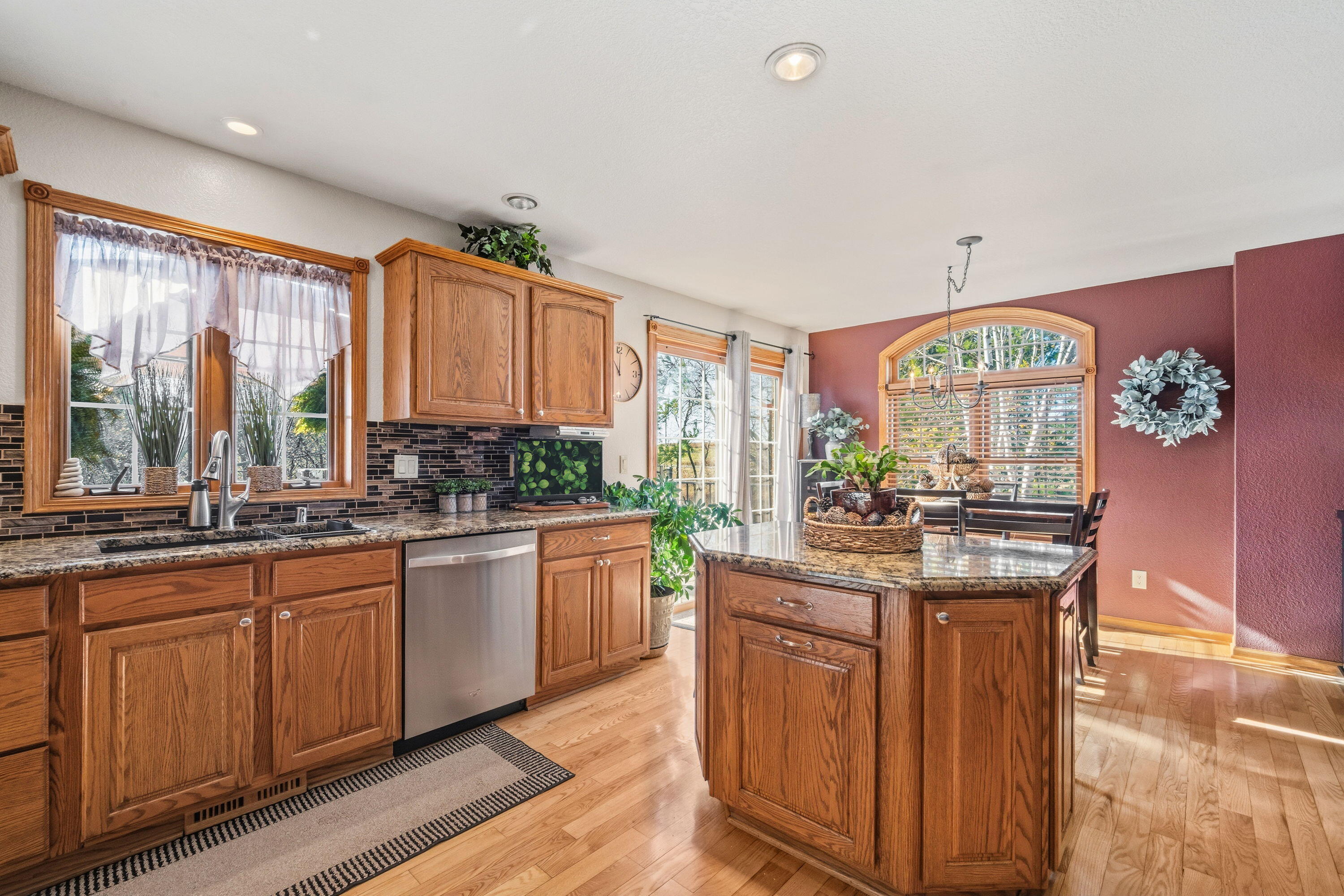 7182 Sauk Trail Road Cedar Grove, WI 53013 - Photo 12 of 37 Kitchen Dinette