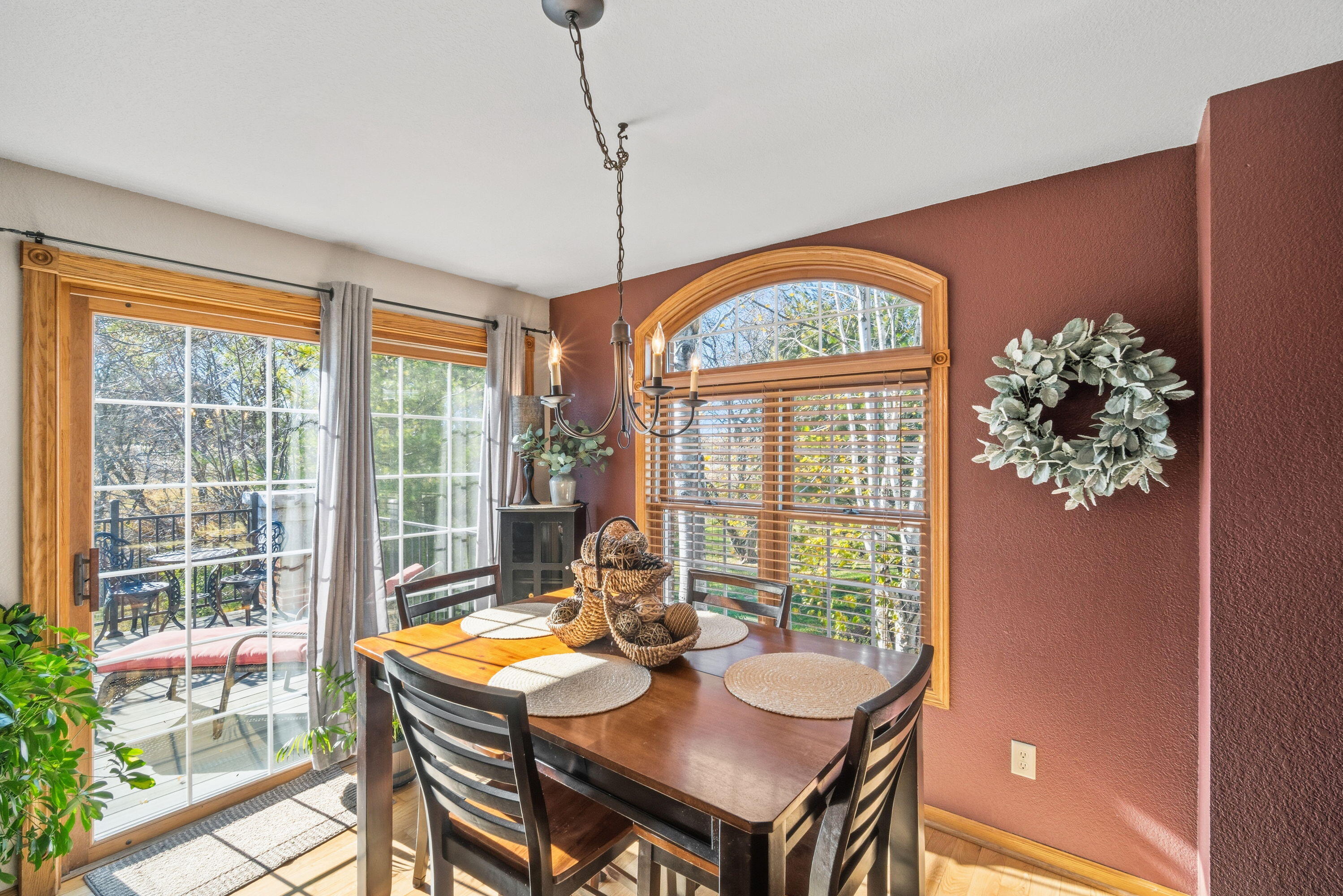 7182 Sauk Trail Road Cedar Grove, WI 53013 - Photo 14 of 37 Dinette