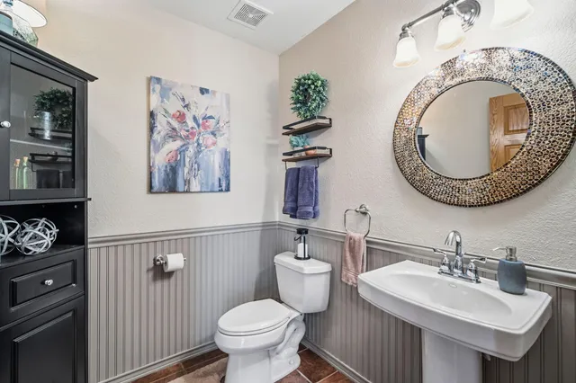 $699,900 | 7182 Sauk Trail Road, Cedar Grove, WI 53013