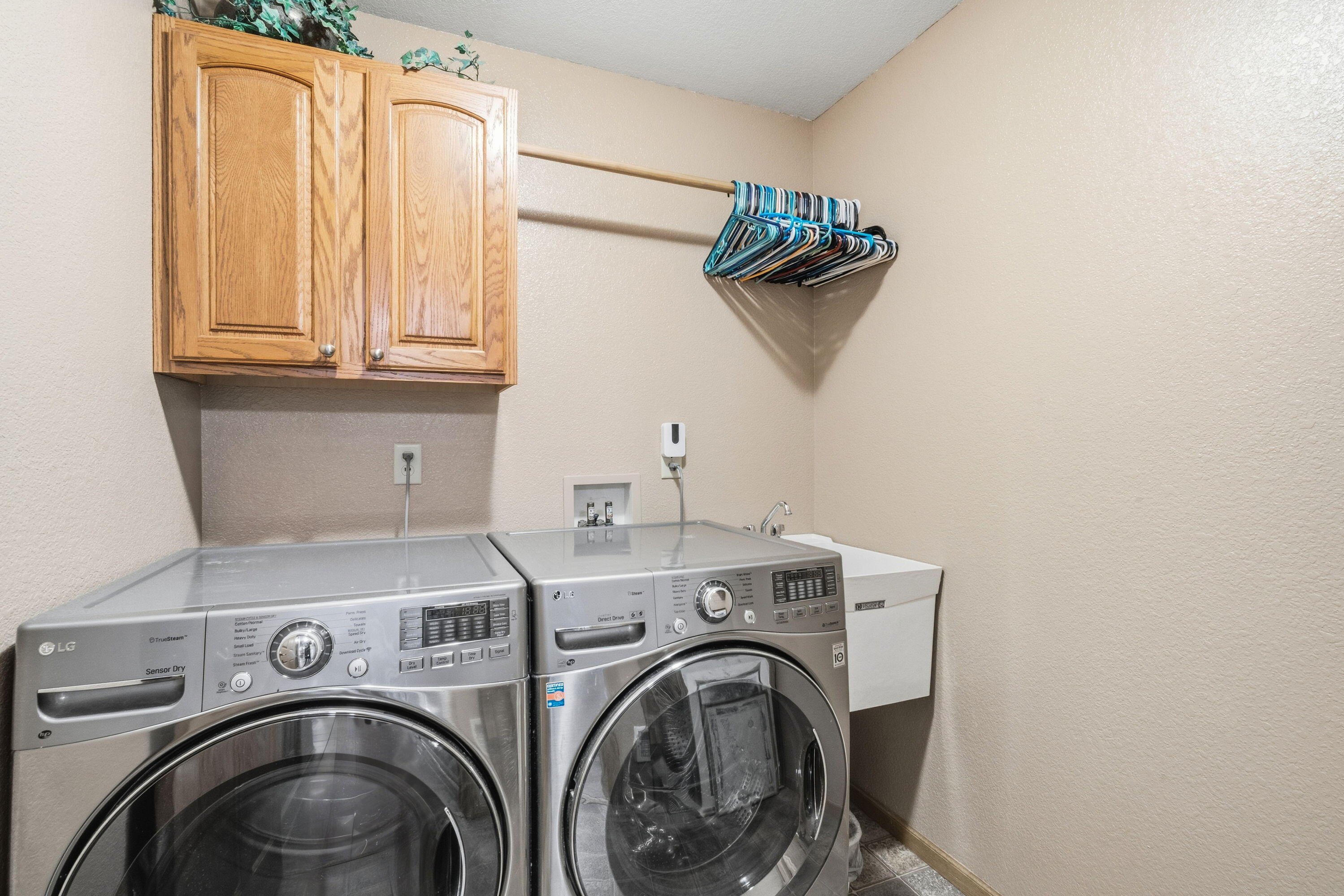 7182 Sauk Trail Road Cedar Grove, WI 53013 - Photo 25 of 37 Laundry