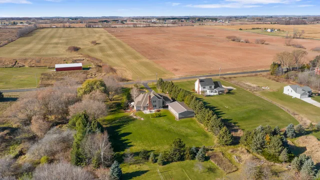 $699,900 | 7182 Sauk Trail Road, Cedar Grove, WI 53013