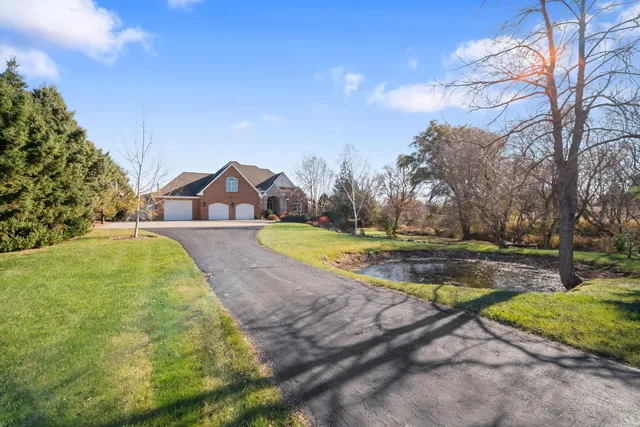 $699,900 | 7182 Sauk Trail Road, Cedar Grove, WI 53013