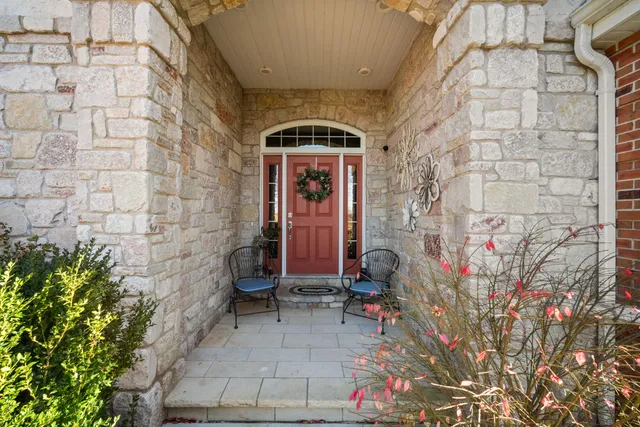 $699,900 | 7182 Sauk Trail Road, Cedar Grove, WI 53013