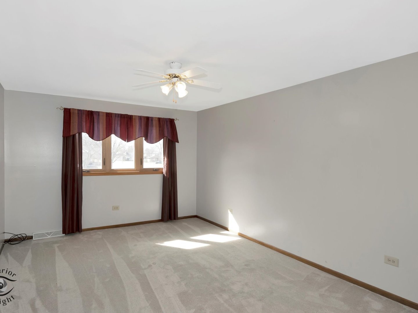 14501 South Abbott Road East Homer Glen, IL 60491 - Photo 20 of 31 a view of an empty room with a window