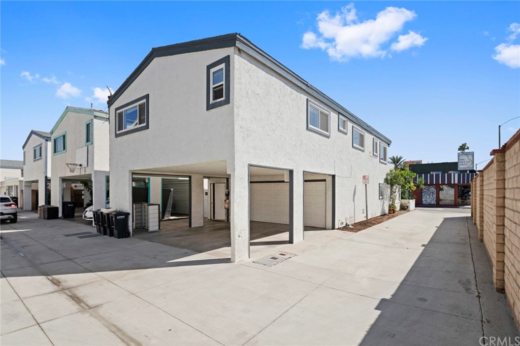 203 Cedar Street Newport Beach, CA 92663 - Photo 26 of 32