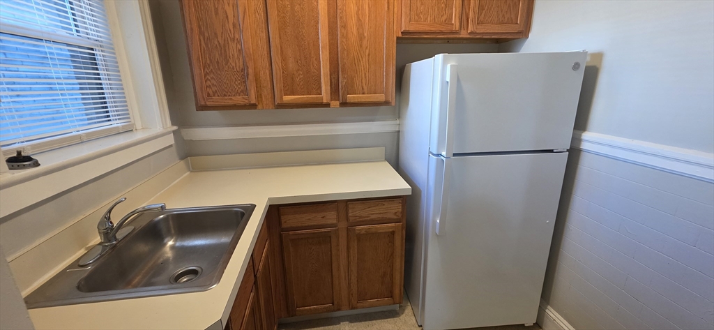 44 Estes Street, Unit 14 Lynn, MA 01902 - Photo 5 of 6