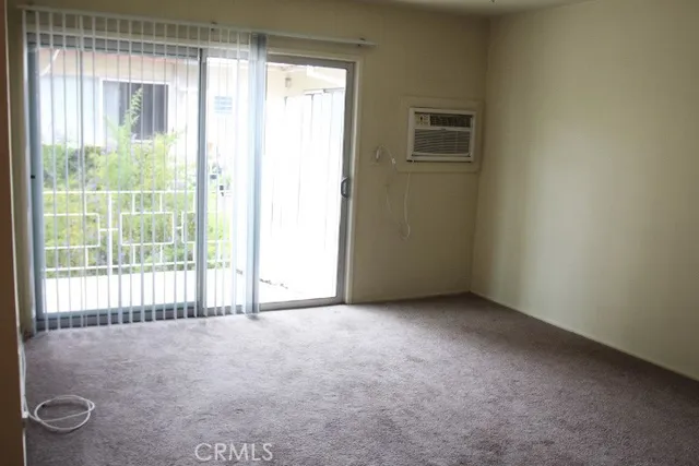 $2,200 | 5742 Hazeltine Avenue, Unit 5, Van Nuys, CA 91401