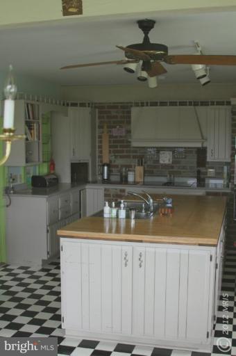 5841 Castle Haven Road Cambridge, MD 21613 - Photo 22 of 29 Kitchen