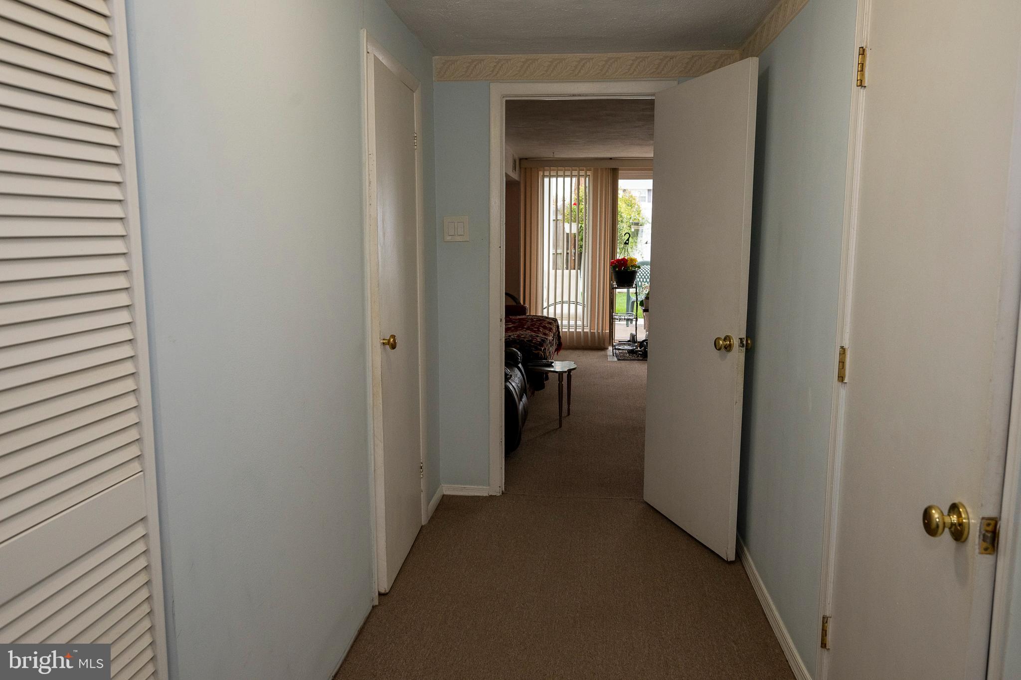9932 Sandy Road Philadelphia, PA 19115 - Photo 21 of 26 Gallery Image 21