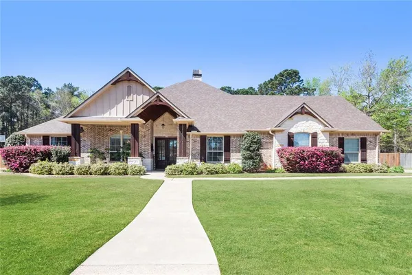 $795,000 | 12065 Jazmin Circle, Flint, TX 75762