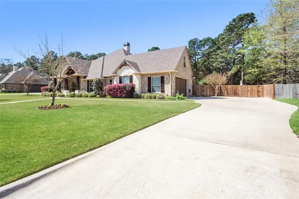 $795,000 | 12065 Jazmin Circle, Flint, TX 75762