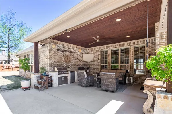 $795,000 | 12065 Jazmin Circle, Flint, TX 75762