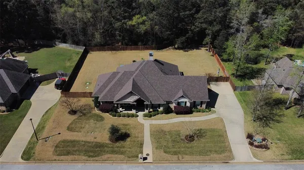 $795,000 | 12065 Jazmin Circle, Flint, TX 75762