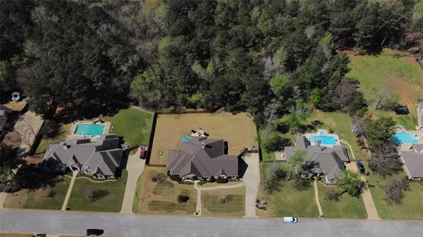 $795,000 | 12065 Jazmin Circle, Flint, TX 75762