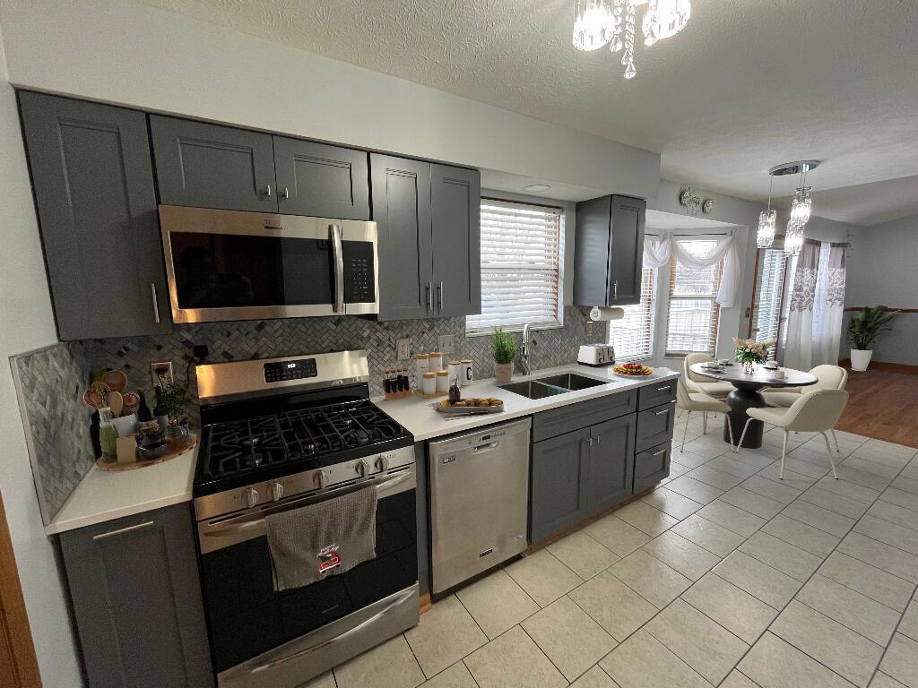 1372 Tera Alta Road Columbus, OH 43207 - Photo 16 of 40 15