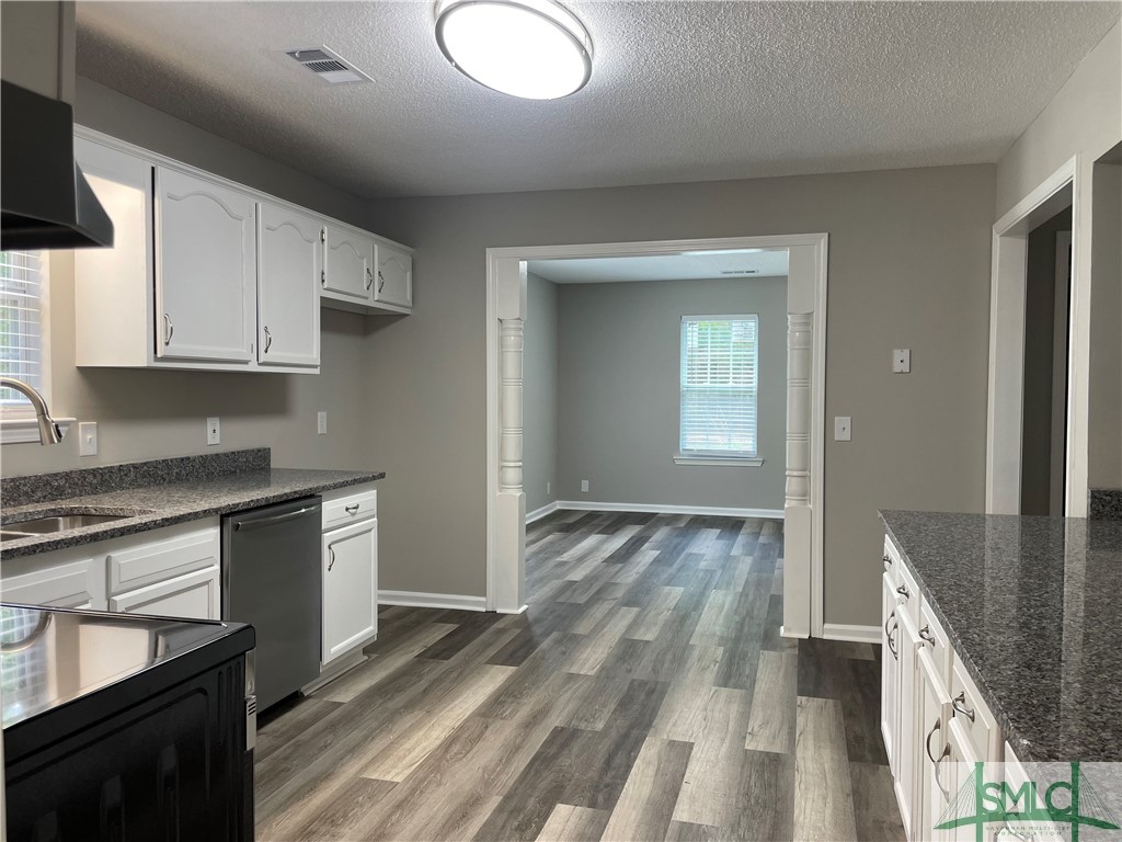 1284 Ardmore Oaky Road Springfield, GA 31329 - Photo 3 of 25