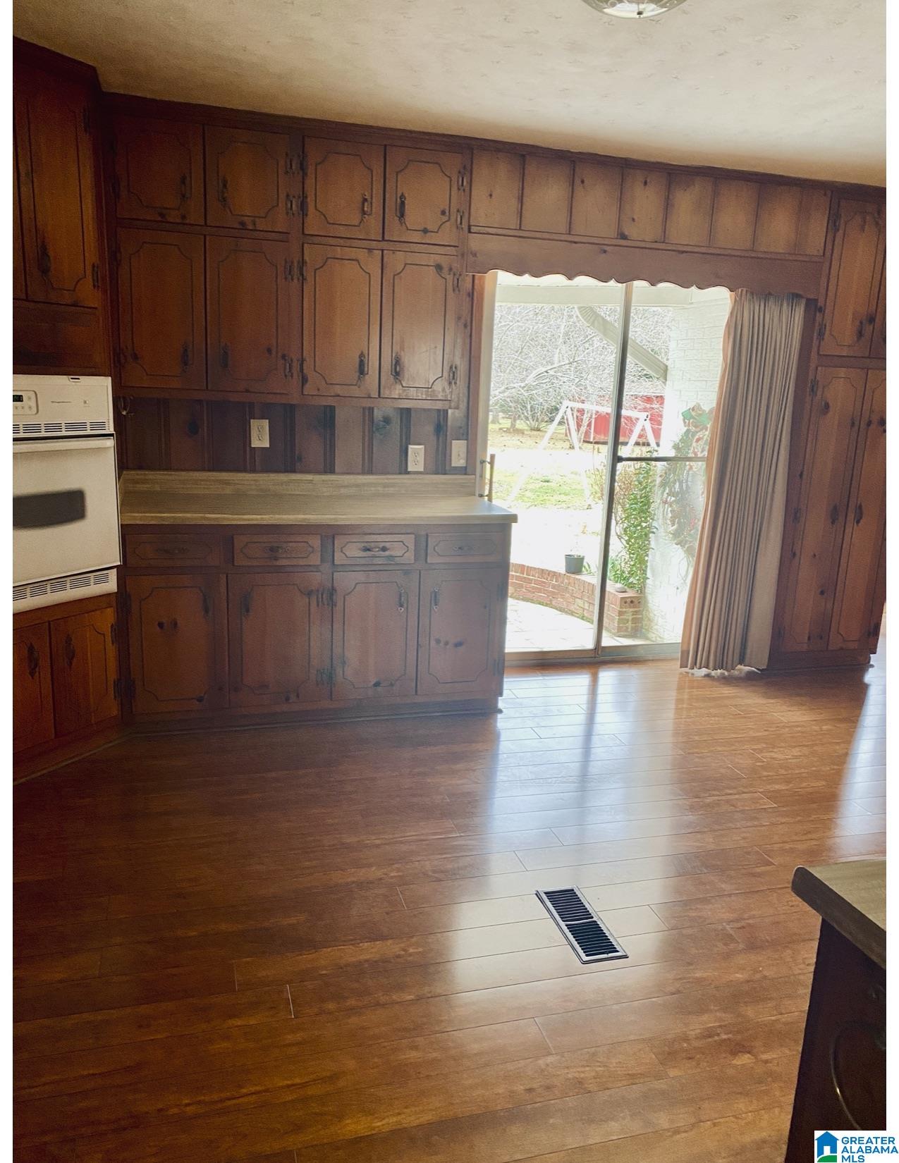 400 Howe Street Weaver, AL 36277 - Photo 5 of 33